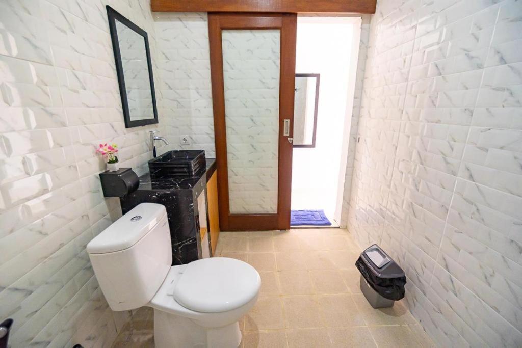 Bagas Bagus Guesthouse ชังกู ภายนอก รูปภาพ