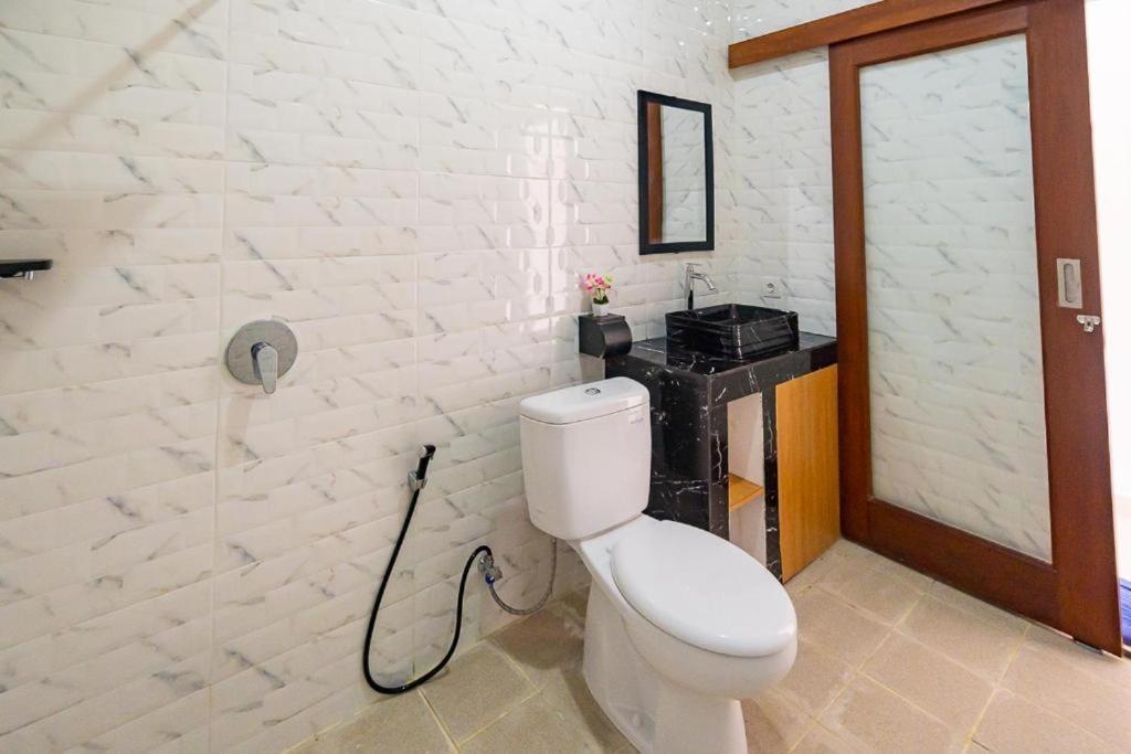 Bagas Bagus Guesthouse ชังกู ภายนอก รูปภาพ