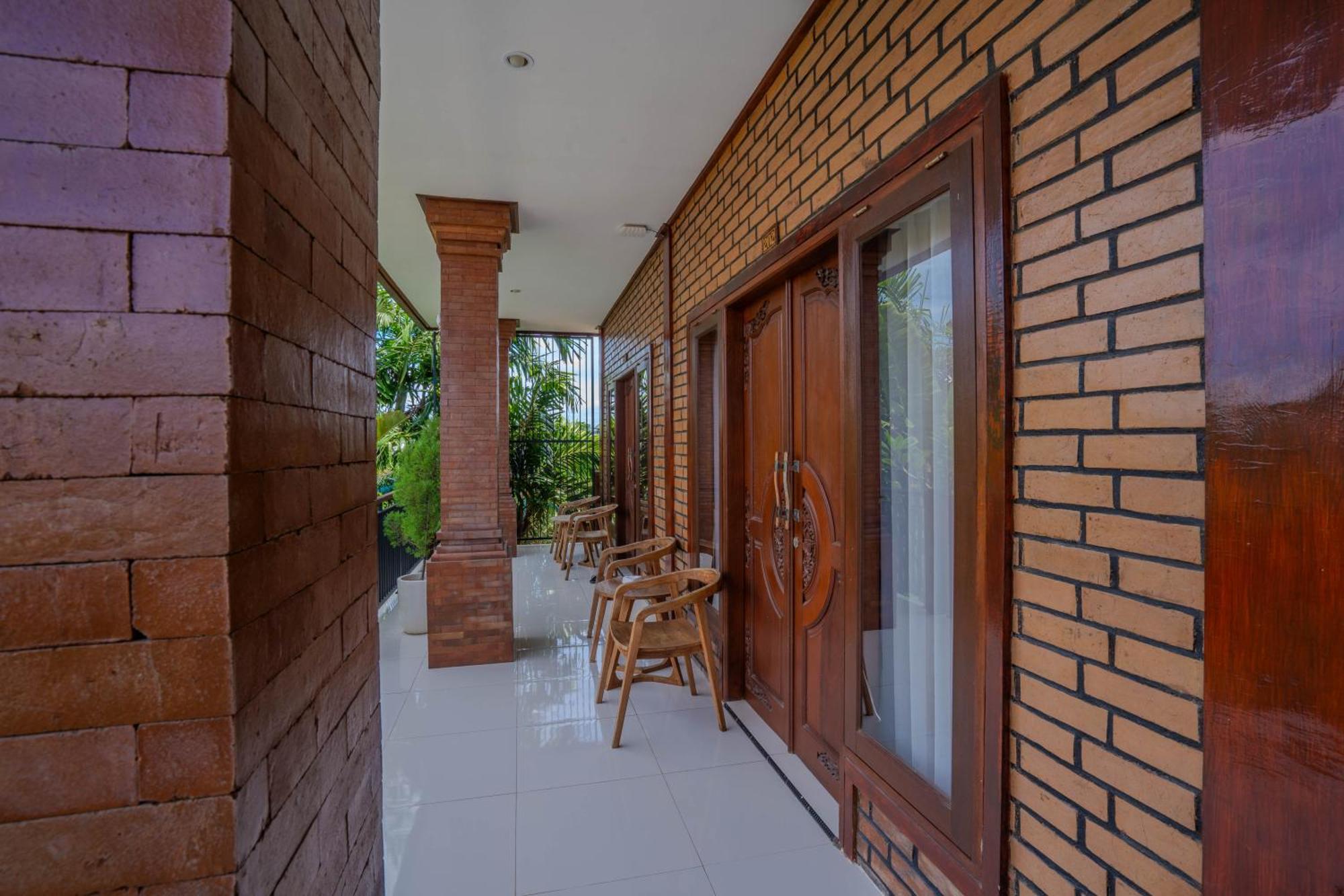 Bagas Bagus Guesthouse ชังกู ภายนอก รูปภาพ